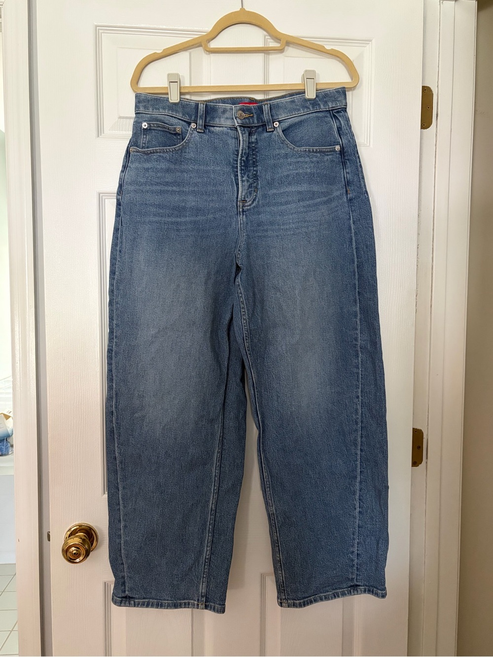 SPANXshape Authentic 360
Barrel Leg Jeans